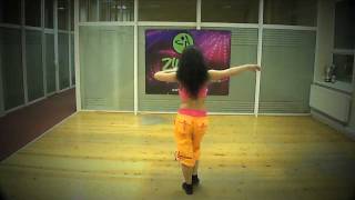 Zumba su Karina Marenga [upl. by Suolevram583]