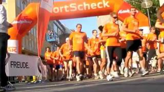 32 Sport Scheck Stadtlauf München 2010 Start Halbmarathon  1 Gruppe [upl. by Alexa127]