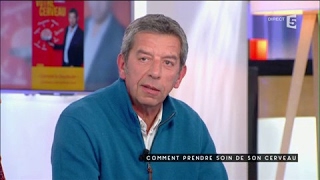 Michel Cymes  Prendre soin de son cerveau  C à vous  27022017 [upl. by Janenna]