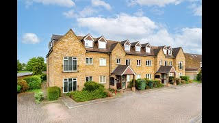 To Let  2 Bedroom Flat Harlington Hayes  Redwoods Estate Agents  Property Video Tour [upl. by Ainollopa562]