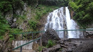 Traseu montan in Bucegi Poiana Tapului  Cascada Urlatoarea  Busteni [upl. by Akilat]