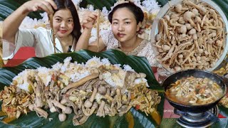 Eating Naga Style Lentinus Fusipes Mushroom with Naga style pickle 🤤👌mukbang🤤😋👌 [upl. by Hsac]