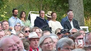 Prince Carl Philip and Princess Sofia and the Royal Family at Niklas Strömstedt concert [upl. by Ailuj]