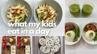 WHAT MY KIDS EAT IN A DAY  DAY 55 [upl. by Sellihca]