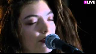 Lorde  quotRIBSquot Live at 1LIVE Germany [upl. by Tibold456]