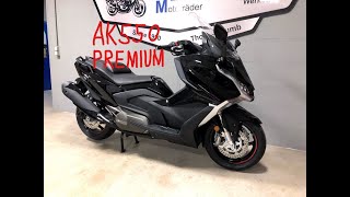 Kymco AK 550i Premium Facelift  Vergleich zum PreFacelift  TCS Tempomat elektrische Scheibe [upl. by Esina]