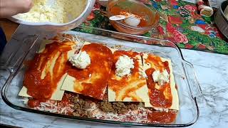 Lasagna Using Barilla Oven Ready Lasagna [upl. by Renata]