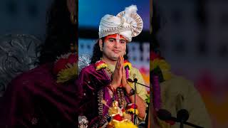 Kasme wade pyar wafa anirudhacharyajilive anuruddhacharya live anurudracharymaharajbhajan [upl. by Rodrique784]