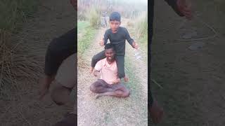 चार दिन की जिंदगी है trendingshorts ytshort youtubeshort rampal ki comedy desi comedy comedy [upl. by Elpmid]