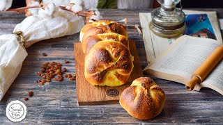 Sweet Cheese Buns  Romanian Traditional Poalen Brau Cheese Pies [upl. by Wolfson107]