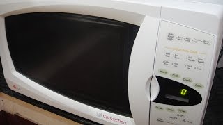 Easy Method To Clean Oven  How To Clean Oven In Tamil  Oven Cleaning Tips In Tamil  Gowri Tips [upl. by Ulphiah663]