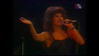 Ceca  Sta je to u tvojim venama  LIVE  Spens  NS Plus 1994 [upl. by Lirba]