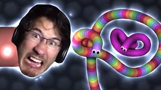 PLAYING WITH FANS  Slitherio 3 [upl. by Namya]