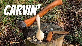 Spoon carving and tea in the woodland with a Hans Karlsson axe and a Svea 123R stove [upl. by Arvie]