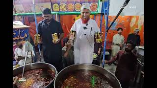 Karachi Ka Jeela Bhura Bhai Cholay Wala Lahori Murgh Chole  Paya Cholay  Street Food Karachi [upl. by Madox]