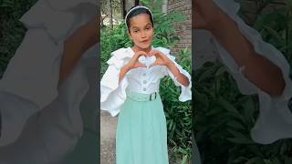 Parbe na keu tomar amar majhe dewal tule dite viralvideo love reels [upl. by Cantone248]