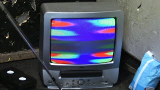 Smash VCR TV That Refuses to Play Tapes [upl. by Drofniw]