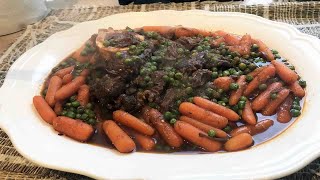 Braisé de bœuf aux petit pois carottes Un plat réconfortant de saison [upl. by Afatsuom]