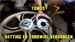 Tomos ketting en tandwiel vervangen  Sprocket change tomos [upl. by Marys]