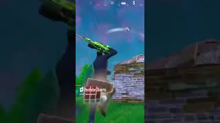 clash de fou avec un abo fortnite fortniteclips manette fortnitefr [upl. by Enahc457]