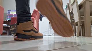 Bota Vans Ultrarange MTE Exo Mid  GLAZED GINGER [upl. by Cai]