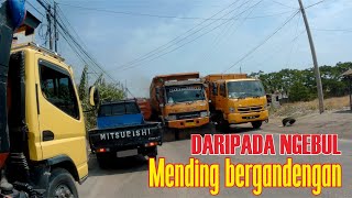 DARIPADA NGEBUL Mending Bergandengan tapi gak gini juga kali [upl. by Asiat]