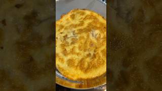 How to make an omelette in a frying pan Easy breakfast recipe breakfast recipe Egg shorts food [upl. by Eerdua]