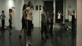 Lezione di danza contemporanea [upl. by Siloam]