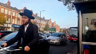 WalkingAround Stamford Hill the single largest Jewish area in Europe [upl. by Swithbert]