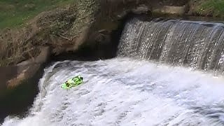 Great Jet boat action [upl. by Muirhead]