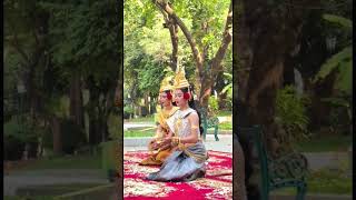 នាដការនីខ្មែរ🥰🇰🇭 dance ចូលឆ្នាំខ្មែរ khmernewyear [upl. by Phyllys]