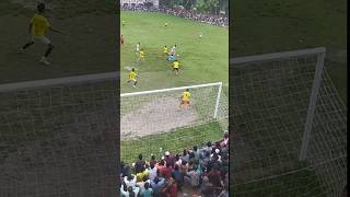 একটুর জন্য গোল হলো না 🔥🥶 Football Shorts football youtubeshorts cricket foryou youtubeshorts [upl. by Dearr207]