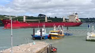 Shipping in Waterford estuary 🇮🇪 [upl. by Imak718]