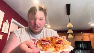 Food Review 89 Lean Cuisine Pepperoni Pizza Protein Kick [upl. by Estrellita62]