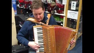 Mark playing Masons Apron on a Serenellini 343MW  Hobgoblin Music Birmingham [upl. by Ttergram]