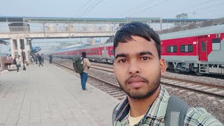 दिवाली के दिन RBL से MBDP की यात्रा  Padmavat express 14208 Train Journey [upl. by Rbma]