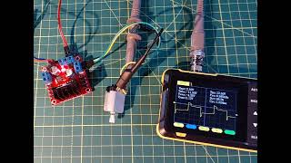 Teste de PWM em Arduino com Shield L298N [upl. by Anaet]