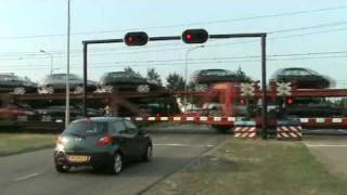 Upgraded NewRailroad Crossing at Blerick the Netherlands 272009 [upl. by Bywoods493]