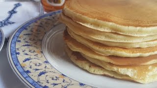 بانكيك سهل و سريع التحضير Pancakes de Cyril Lignac [upl. by Refinney]