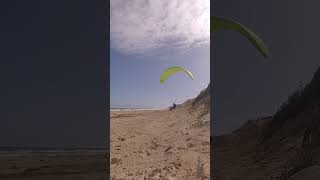 Flying 🥑 flow mullet maslins beach SA paragliding mullet [upl. by Mitzl837]