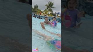 Veneza Water Park dia maravilhoso comedia humor shorts [upl. by Ahsienar]