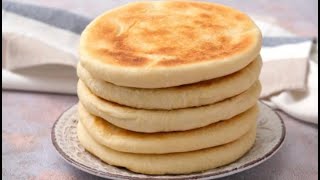 Pane in padella  ricetta facile e veloce senza lievito 🍞😋 [upl. by Domph148]