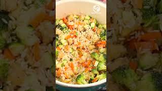 Arroz con vegetales y pollo [upl. by Marnia]