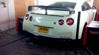 Dynapack dyno holds JM Imports Nissan GTR 1100BHP  hubs with ease Flame out [upl. by Huntley]