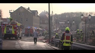 Stundenlanger Schuppenbrand in Ortmansdorf [upl. by Harden]