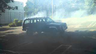 95 Jeep XJ 5 speed major burnout and donuts [upl. by Noirrad245]