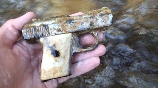 River Hunting  Found Pistol Money and Creepy Skull Head Belt Buckle  Nugget Noggin [upl. by Pietrek658]