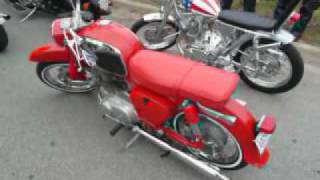 1966 CA77 Honda Dream amp 1966 CB77 Honda SuperHawk [upl. by Windzer]