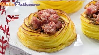 Nidi di patate con lenticchie e cotechino  Ricetta in 1 minuto [upl. by Zohara]