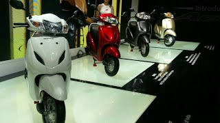 Honda Activa 5G vs Activa 4G vs Activa 3G vs 2G vs Activa  Auto Expo 2018  MotorOctane [upl. by Annoirb]